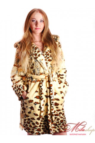 Короткий пушистый халат